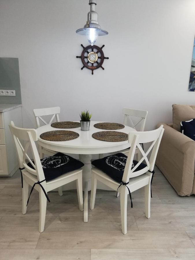 Apartamenty Kapitanskie Kasprowicza 20A Taras Kołobrzeg Exterior foto